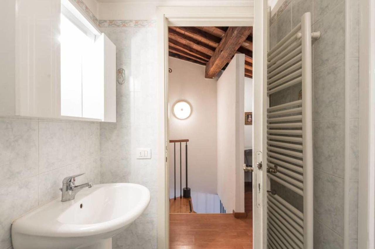 Lovely Loft 2 Steps From The Cathedral In Floransa Dış mekan fotoğraf
